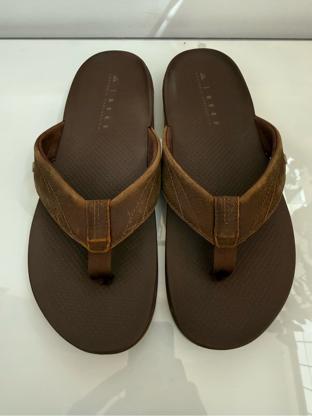 REEF Cushion Phantom Lux flip flop Brown Leather Upper mens 13 beach luxe comfy